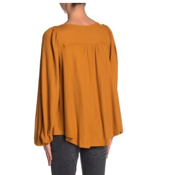 Free People Devin Textured Knit Top. M - Picture 4 of 16